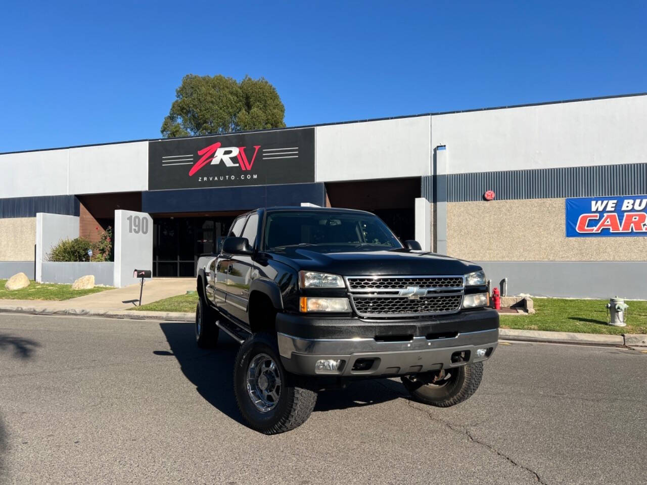 2005 Chevrolet Silverado 2500HD for sale at ZRV AUTO INC in Brea, CA