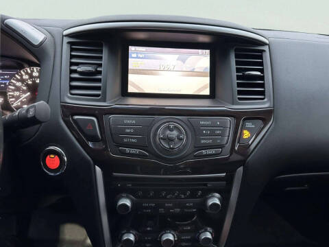 2014 Nissan Pathfinder SL