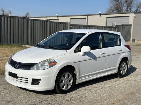 2010 Nissan Versa 1.8 S