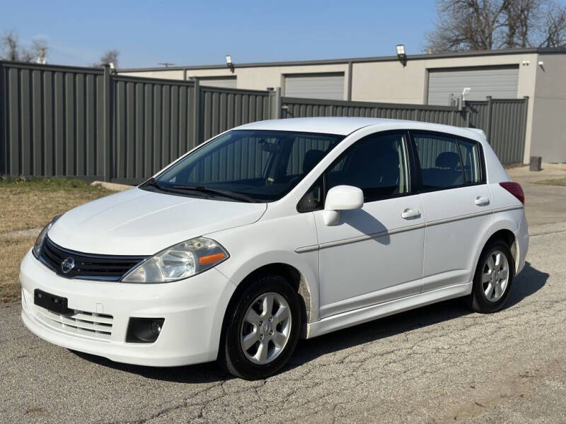 2010 Nissan Versa 1.8 S