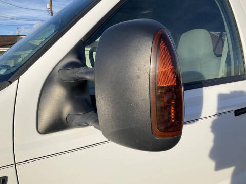 2005 Ford Excursion XLT