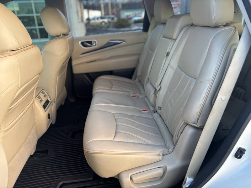 2015 INFINITI QX60 Base photo 31