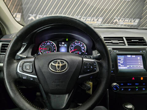 2015 Toyota Camry SE