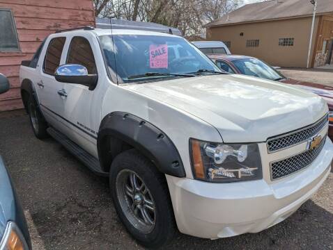 2009 Chevrolet Avalanche for sale at Sunrise Auto Sales in Stacy MN