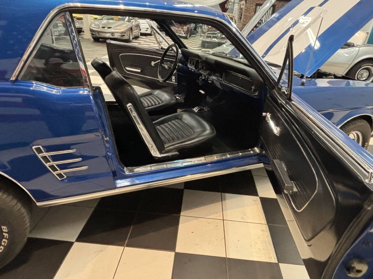 1966 Ford Mustang 24