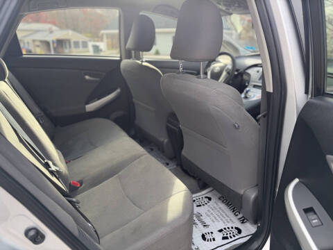 2014 Toyota Prius Two