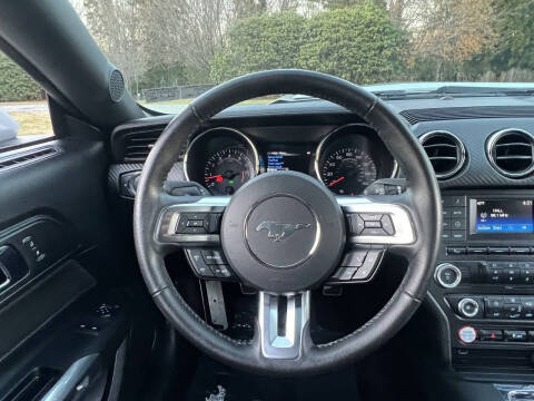 2015 Ford Mustang V6