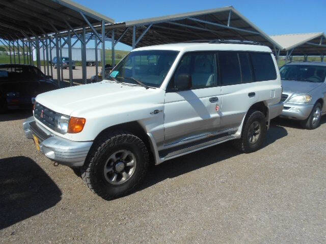 1999 Mitsubishi Montero