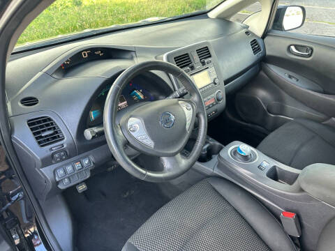 2015 Nissan LEAF S