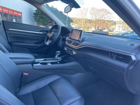 2022 Nissan Altima 2.5 SL