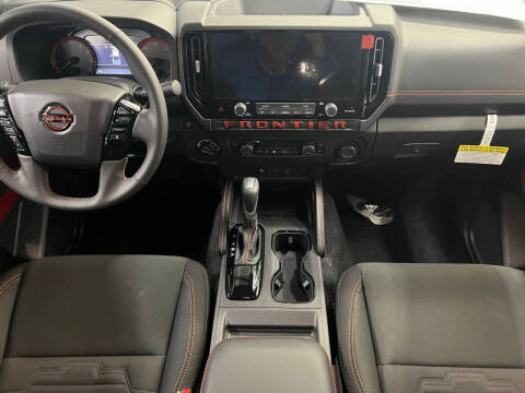 2025 Nissan Frontier