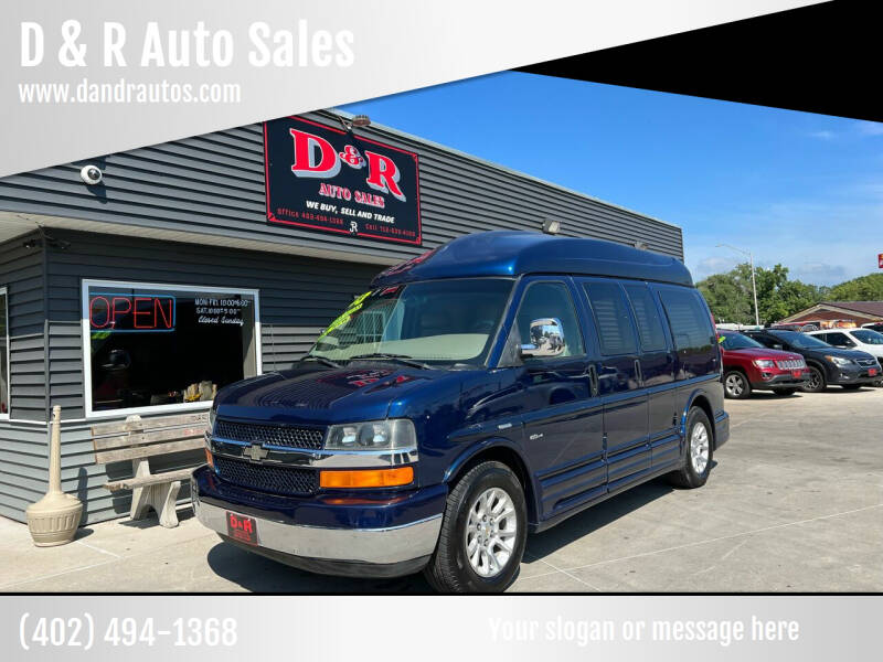 2003 Chevrolet Express Cargo for sale at D & R Auto Sales in South Sioux City NE