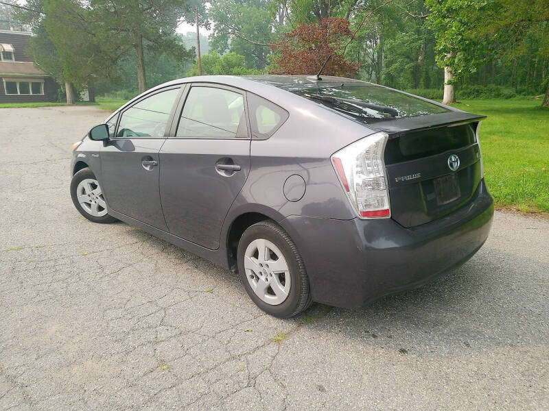 2011 Toyota Prius Two