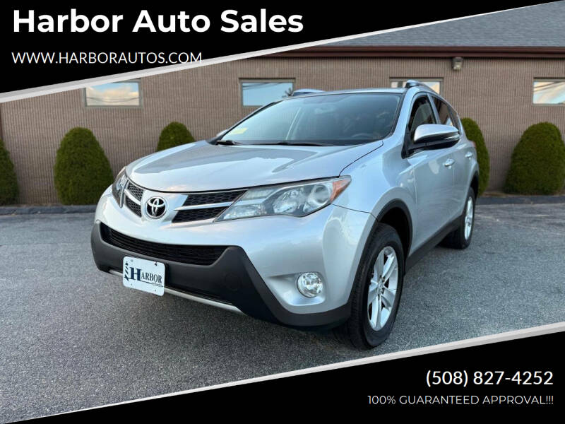 2013 Toyota RAV4 XLE's photo