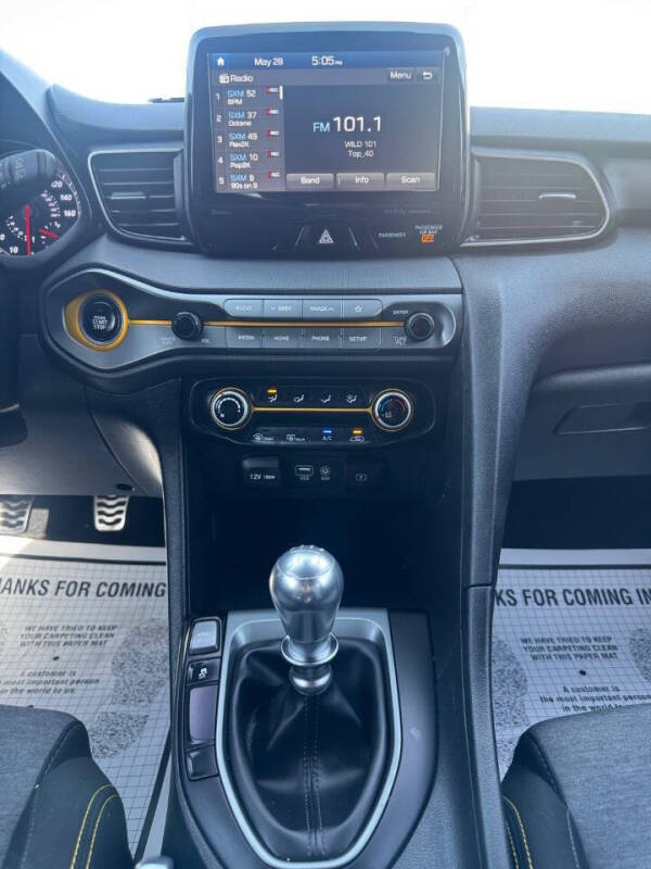 2019 Hyundai Veloster Turbo R-Spec