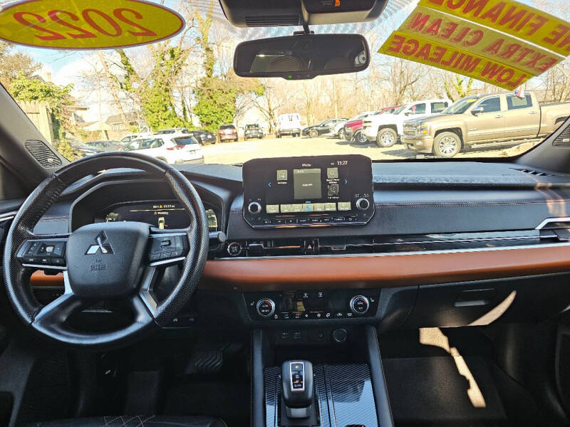 2022 Mitsubishi Outlander SEL