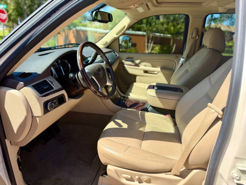 2012 Cadillac Escalade Hybrid