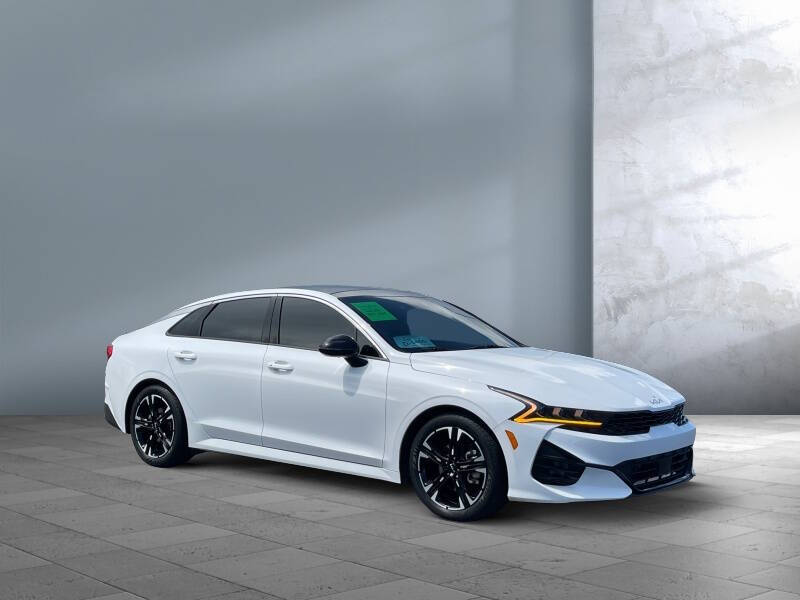 2022 Kia K5