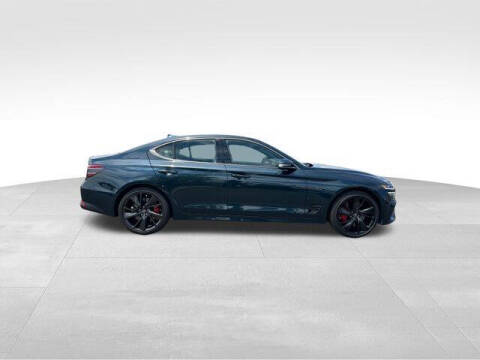 2023 Genesis G70