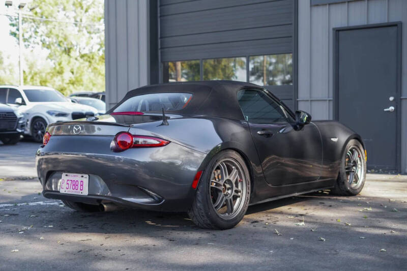 2016 Mazda MX-5 Miata Club