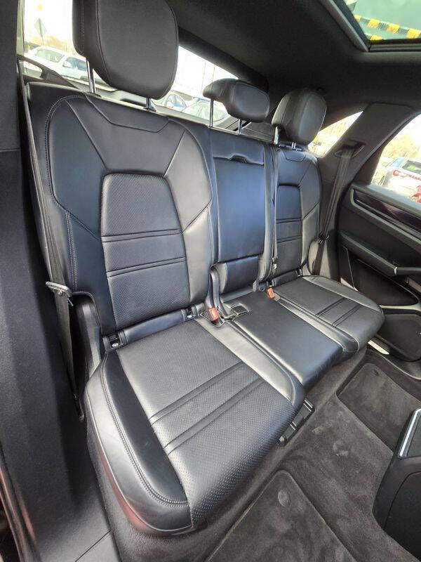 2021 Porsche Cayenne S