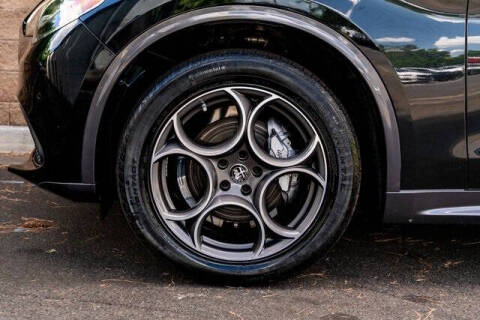 2022 Alfa Romeo Stelvio Ti