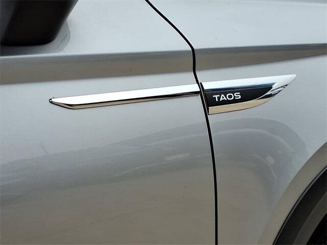2023 Volkswagen Taos SE