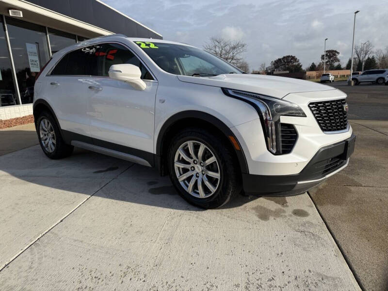 2022 Cadillac XT4 Premium Luxury