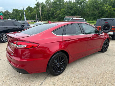 2020 Ford Fusion SE