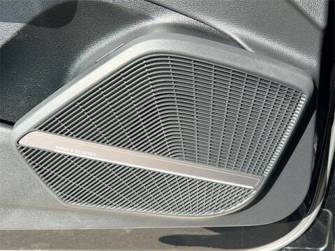 2021 Audi Q5 quattro Prestige 45 TFSI