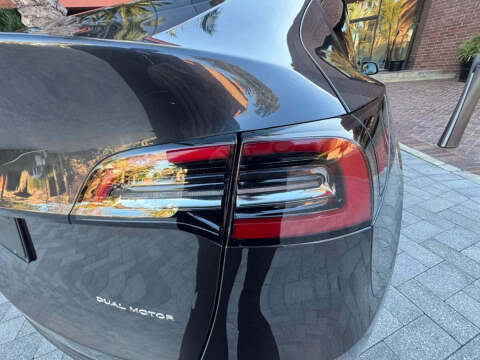 2024 Tesla Model Y Long Range