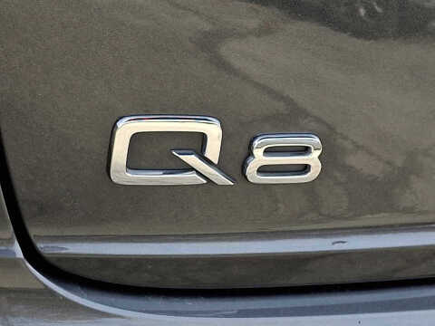 2021 Audi Q8 quattro Premium Plus 55 TFSI