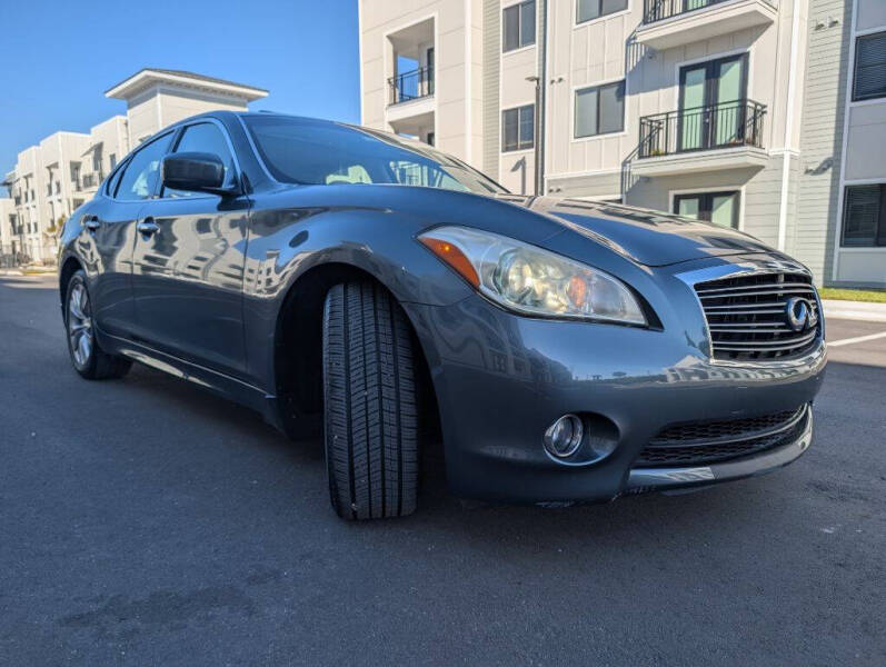 2012 Infiniti M37