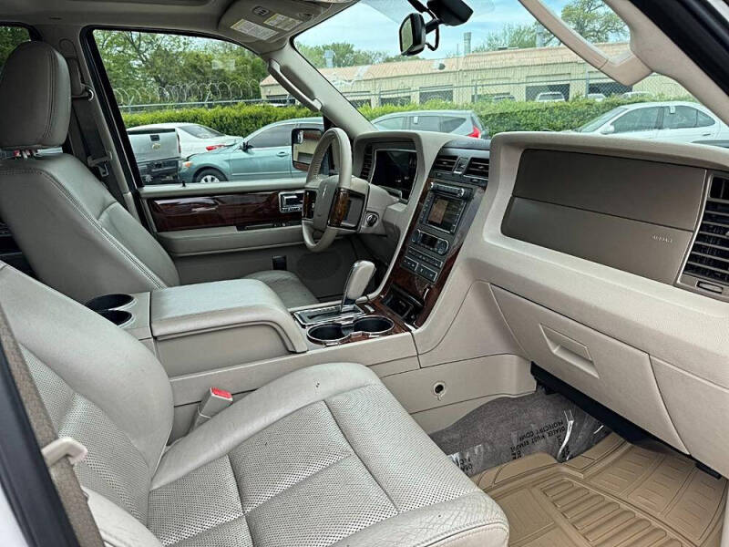 2012 Lincoln Navigator