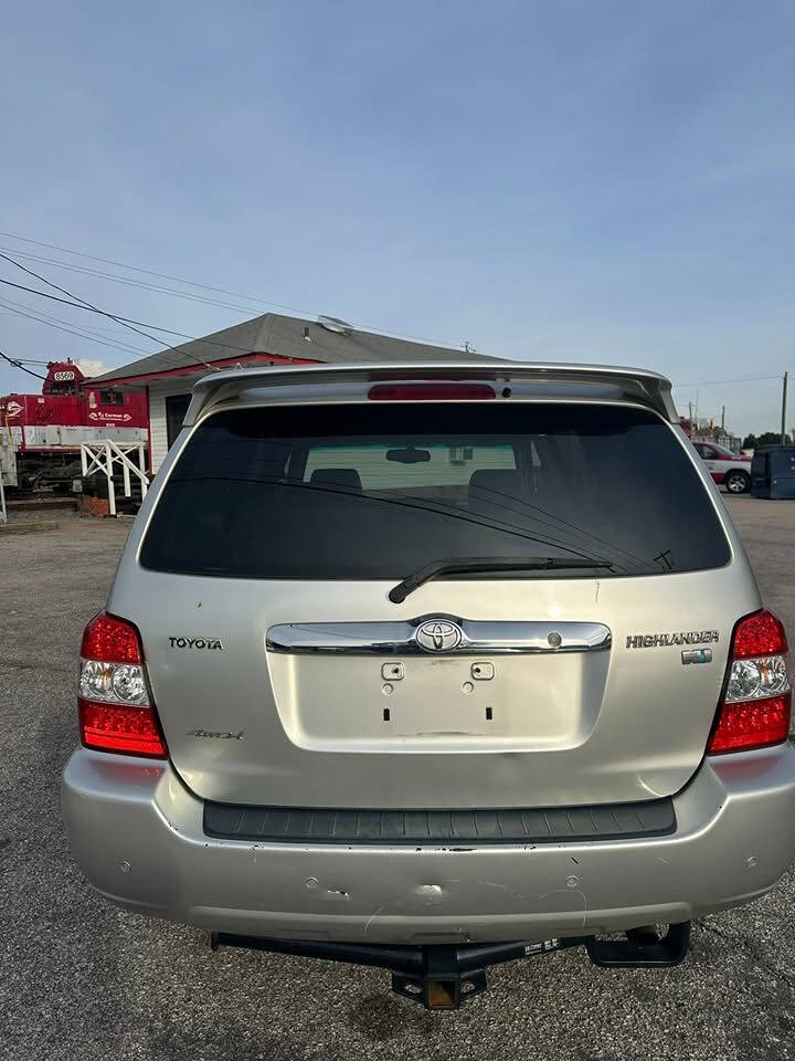 2006 Toyota Highlander Hybrid for sale at A1 Classic Motor Inc in Fuquay Varina, NC