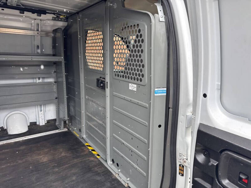 2020 Chevrolet Express 2500