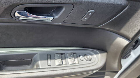 2016 GMC Acadia SLE-2