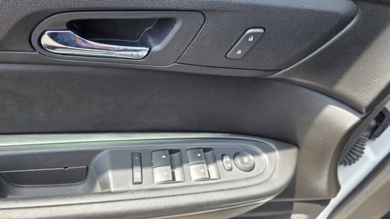 2016 GMC Acadia SLE-2