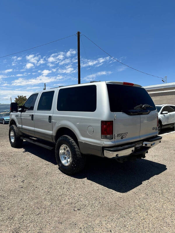 2003 Ford Excursion XLT