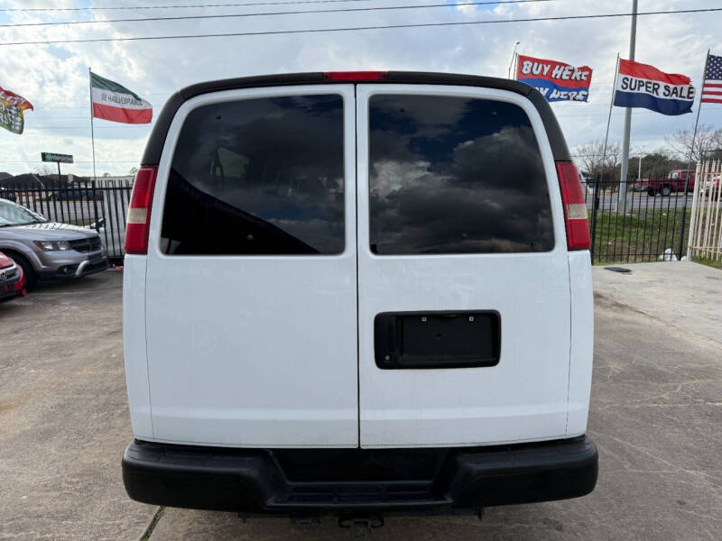 2015 Chevrolet Express LS 3500