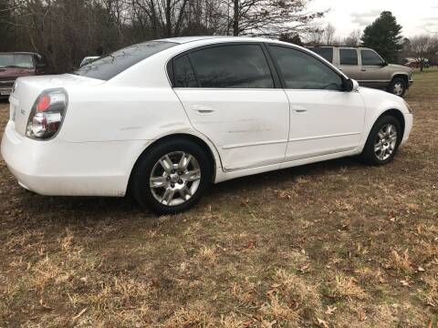 2005 Nissan Altima for sale at XCELERATION AUTO SALES in Chester VA