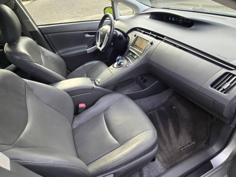 2010 Toyota Prius IV