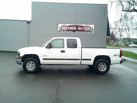 2000 Chevrolet Silverado 1500 for sale at Motion Autos in Longview WA