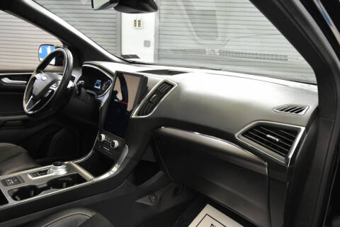 2021 Ford Edge ST