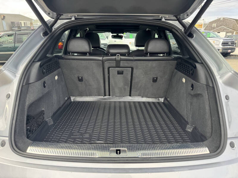 2016 Audi Q3 2.0T quattro Prestige