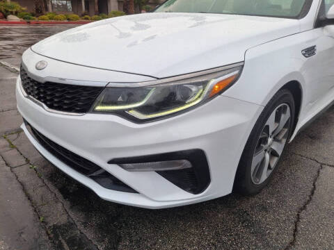 2019 Kia Optima S