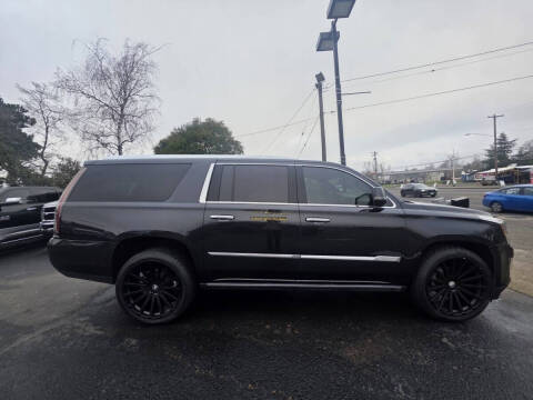 2019 Cadillac Escalade ESV Platinum