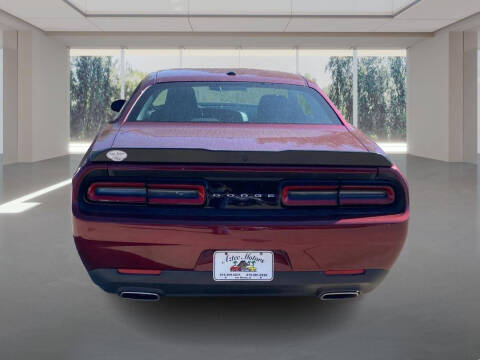 2023 Dodge Challenger SXT
