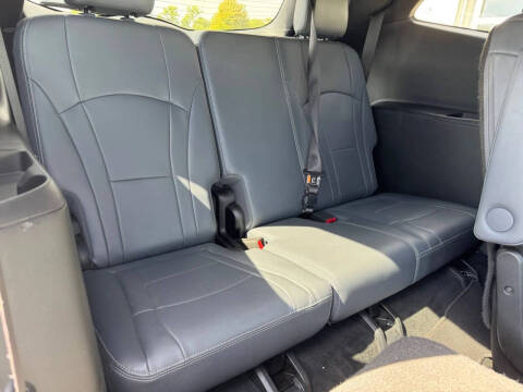 2022 Buick Enclave Essence