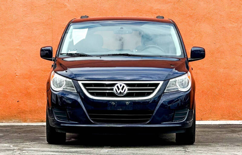 2014 Volkswagen Routan